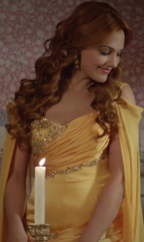 Хюррем султан в желтом платье